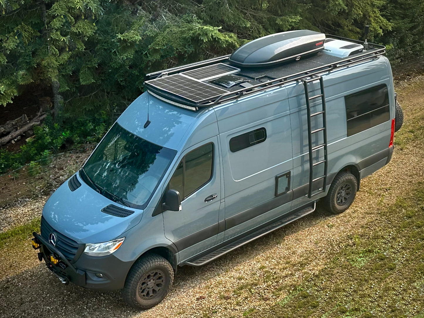 Solar Panel: 175 Watt 12V RIGID Monocrystalline