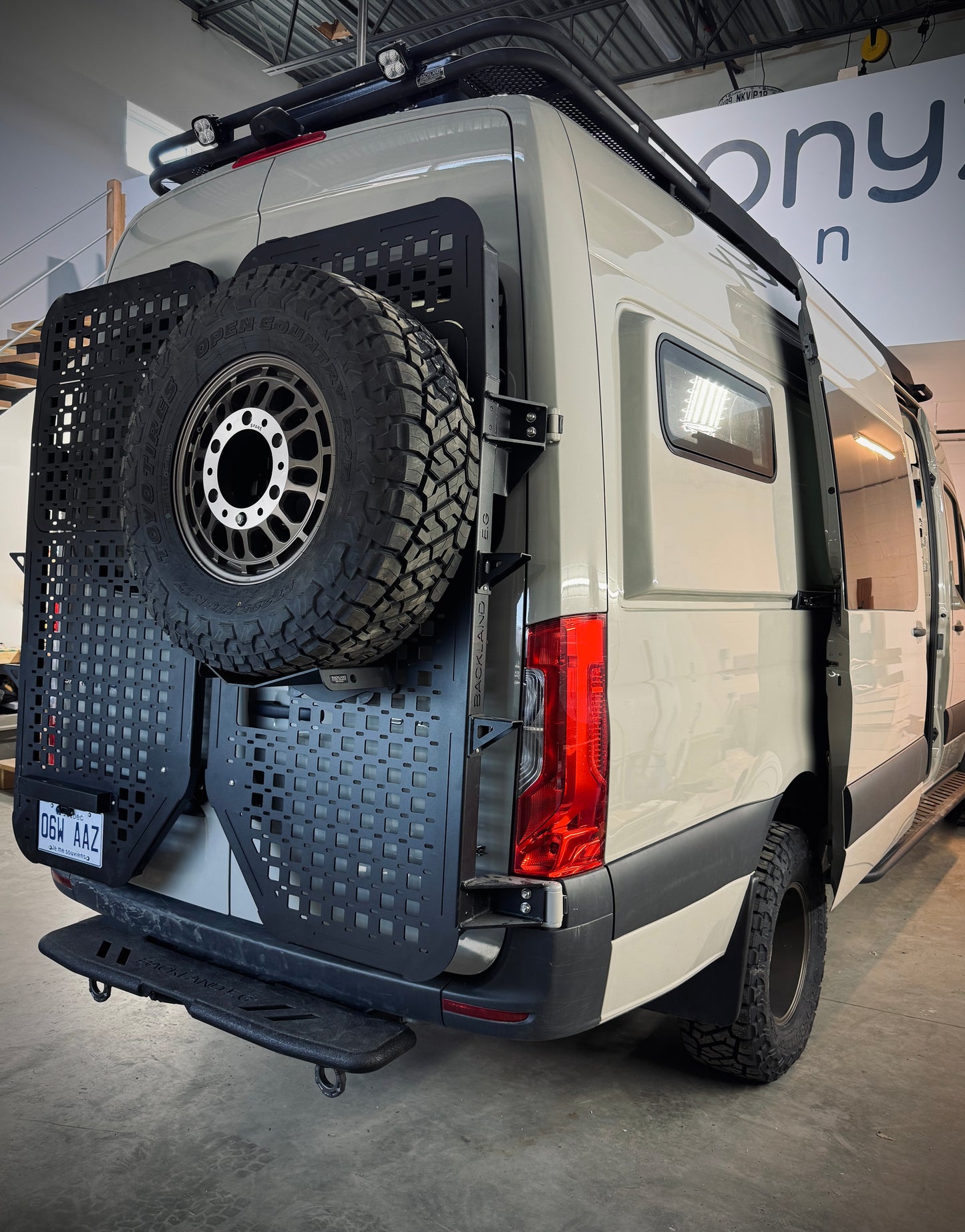 OX - Tire Carrier