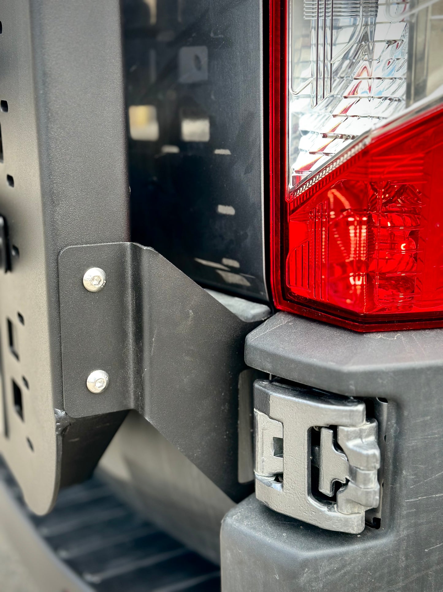 OX - Rear Door Carrier - Ford Transit