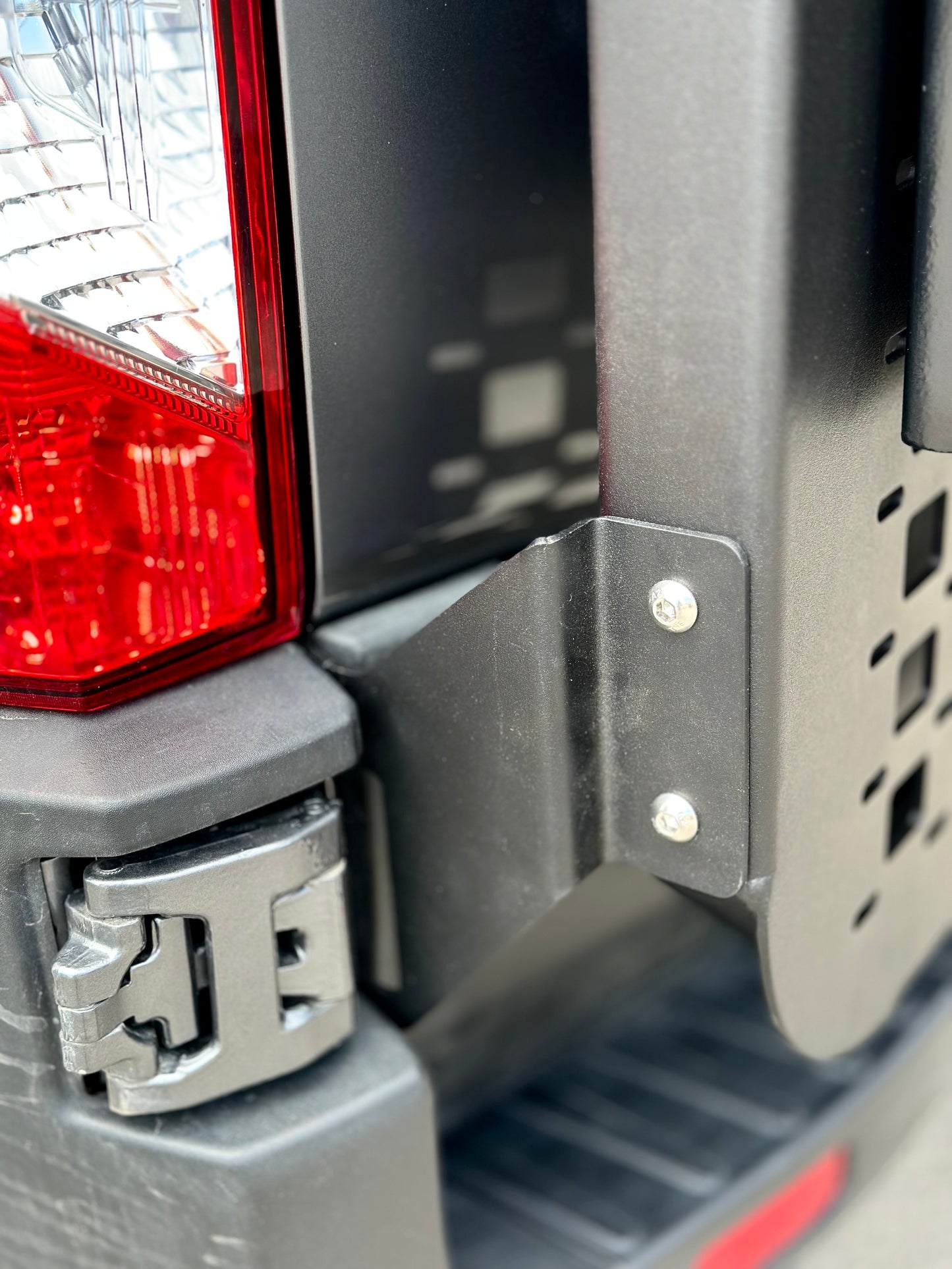 OX - Rear Door Carrier - Ford Transit
