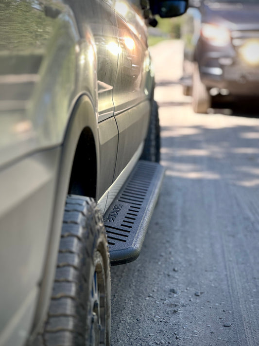 APEX - Side Steps - Transit Van 148" WB - Regular - Aluminum