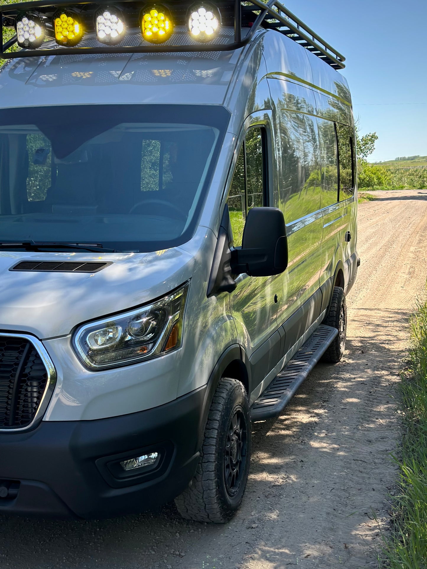 APEX - Side Steps - Transit Van 148" WB - Regular - Aluminum
