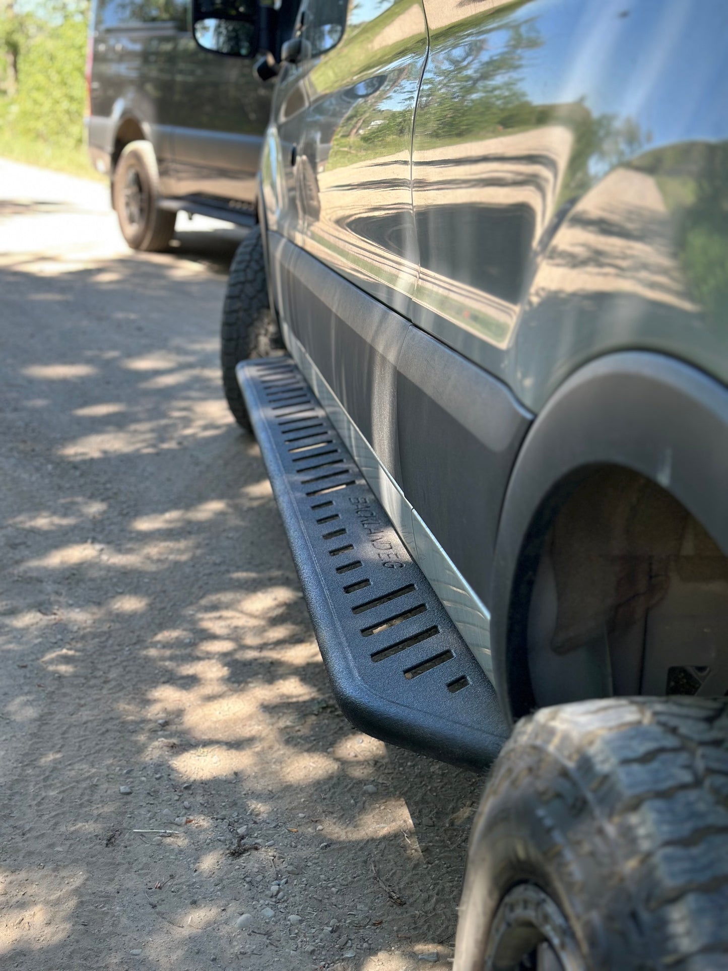 APEX - Side Steps - Transit Van 148" WB - Regular - Aluminum