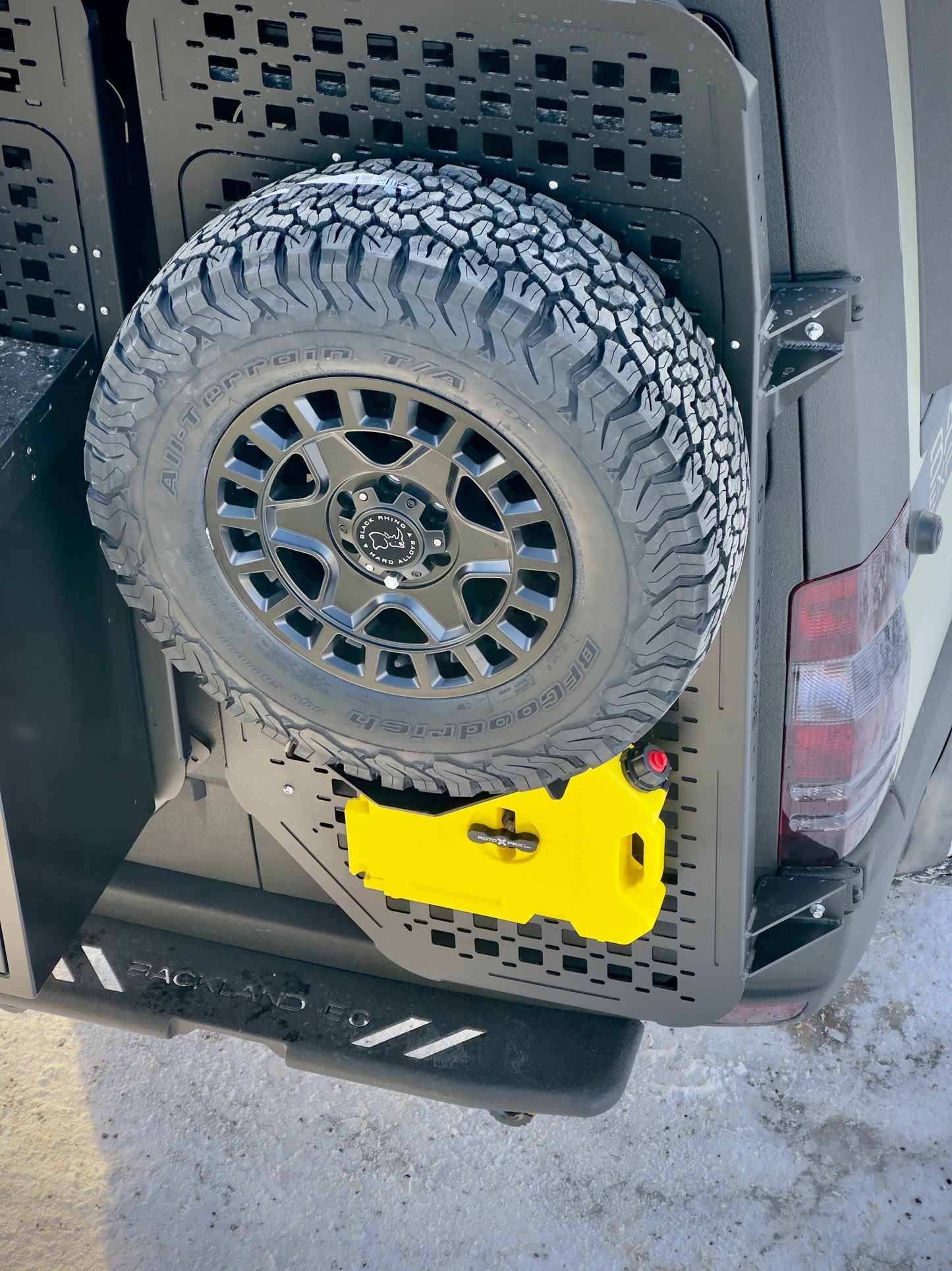 OX - Tire Carrier