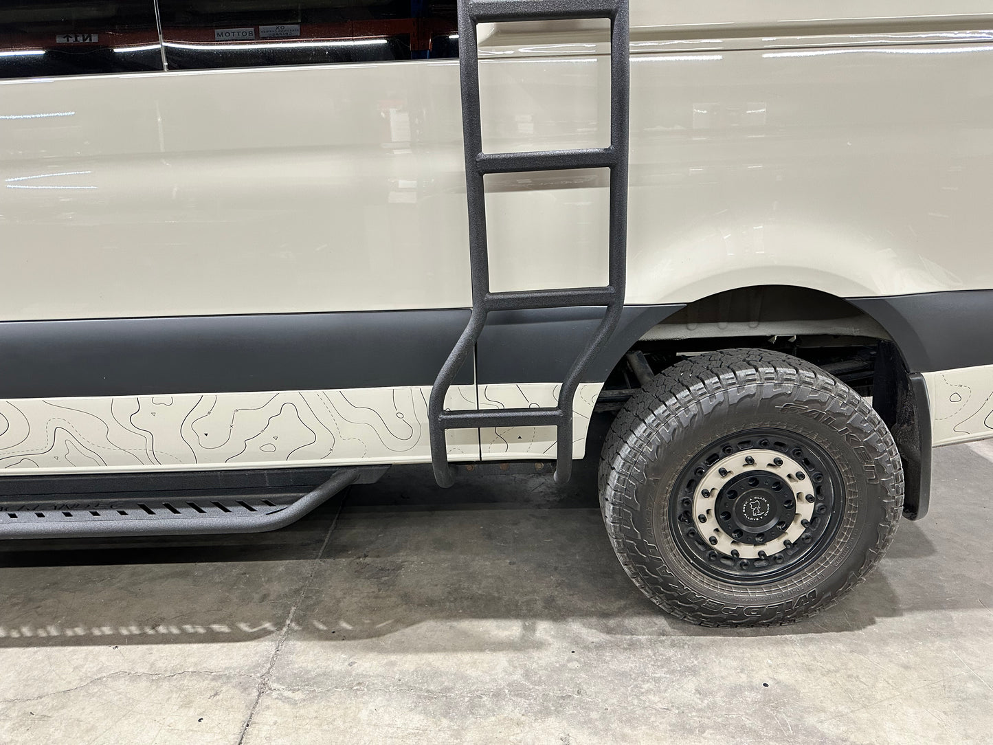 APEX - Rock Sliders / Side Steps - 144 - Drop Down - Steel - Shorter Driver Side