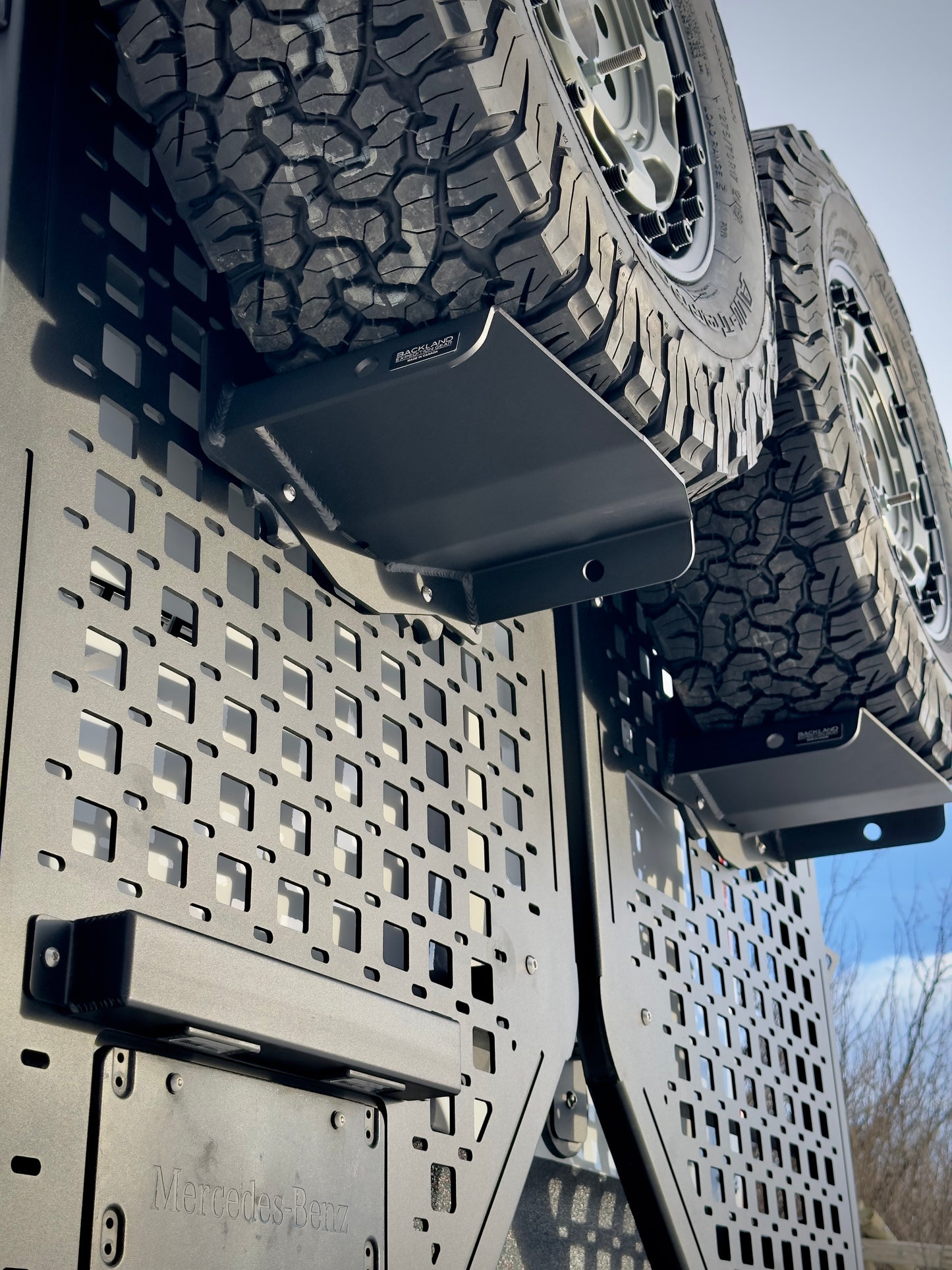 OX - Tire Carrier