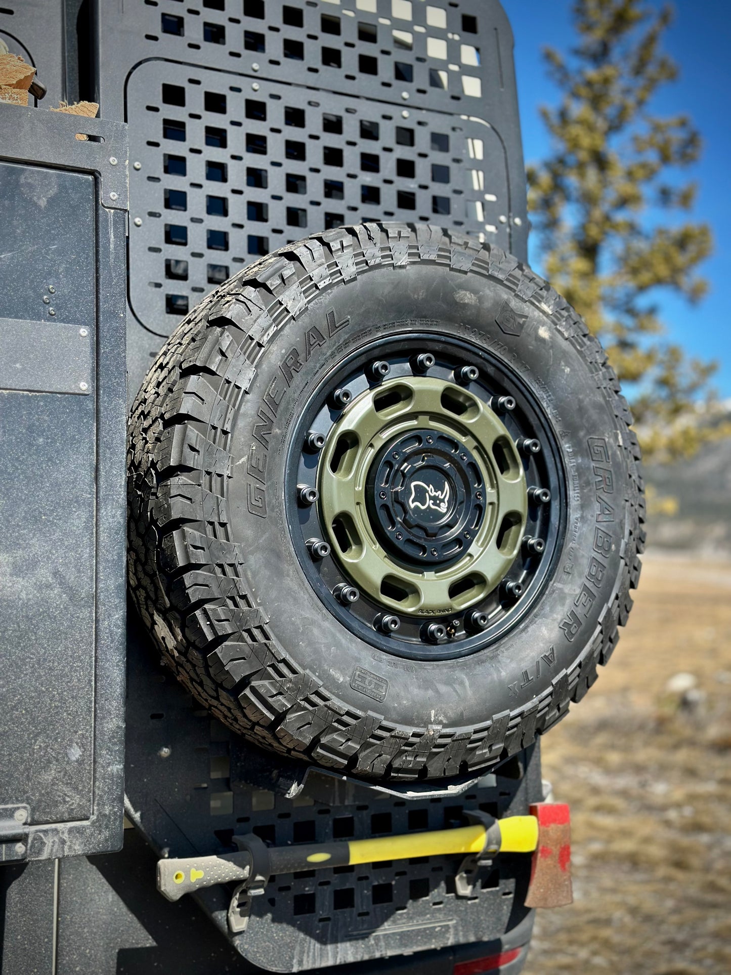 OX - Tire Carrier