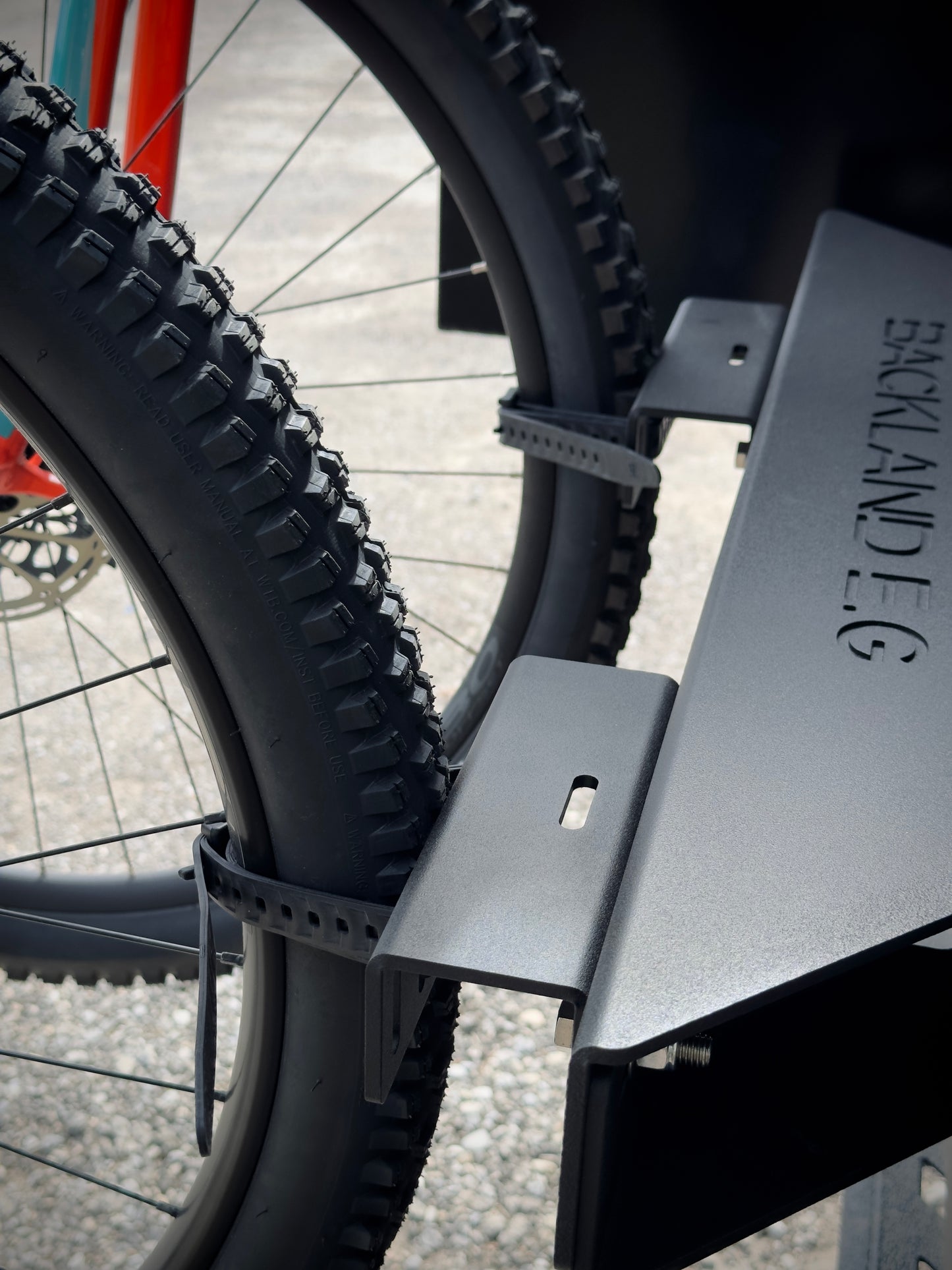 OX - Additional Vertical Bike Mount