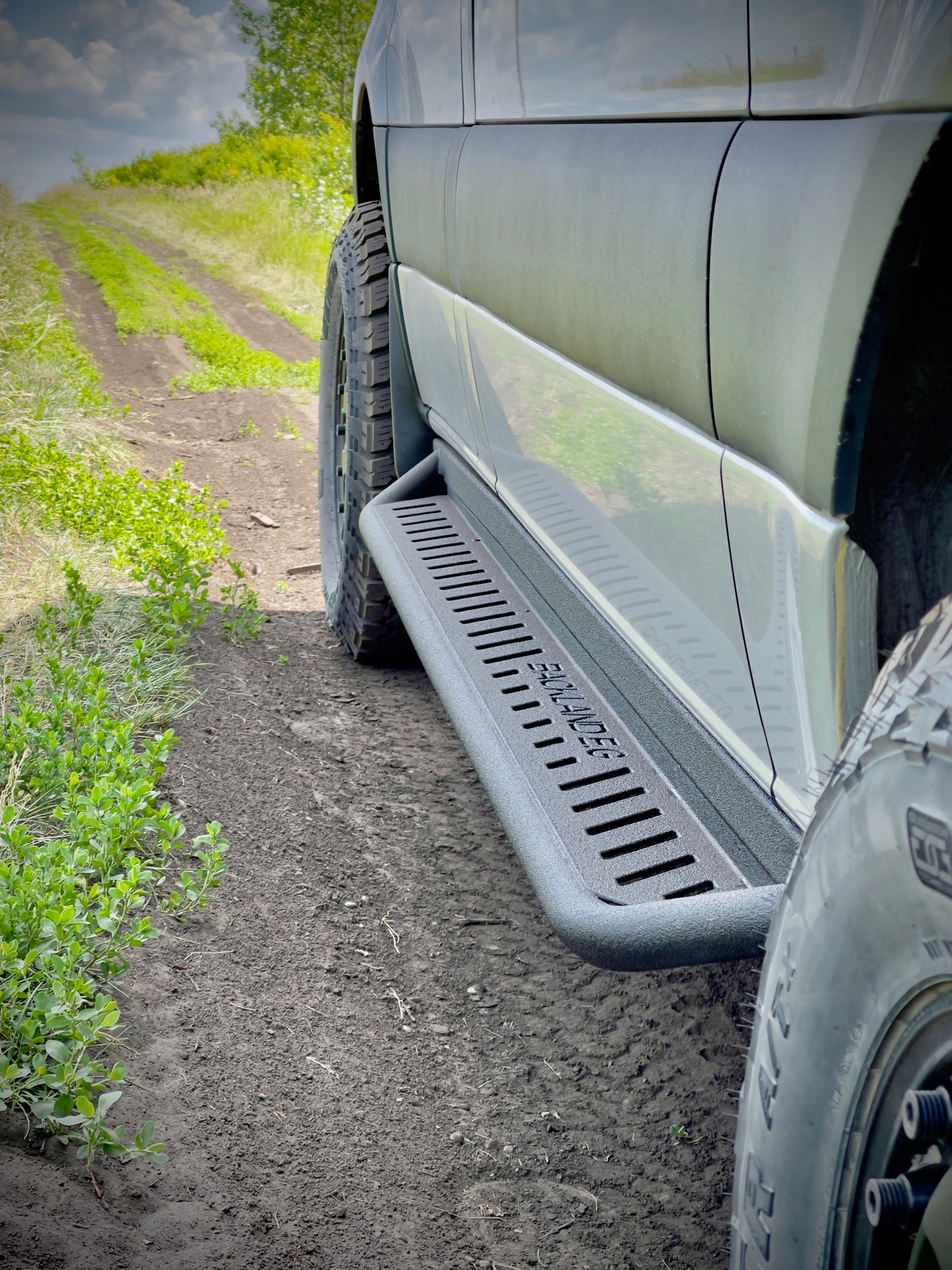 APEX - Side Steps - 144 - Drop Down - Aluminum
