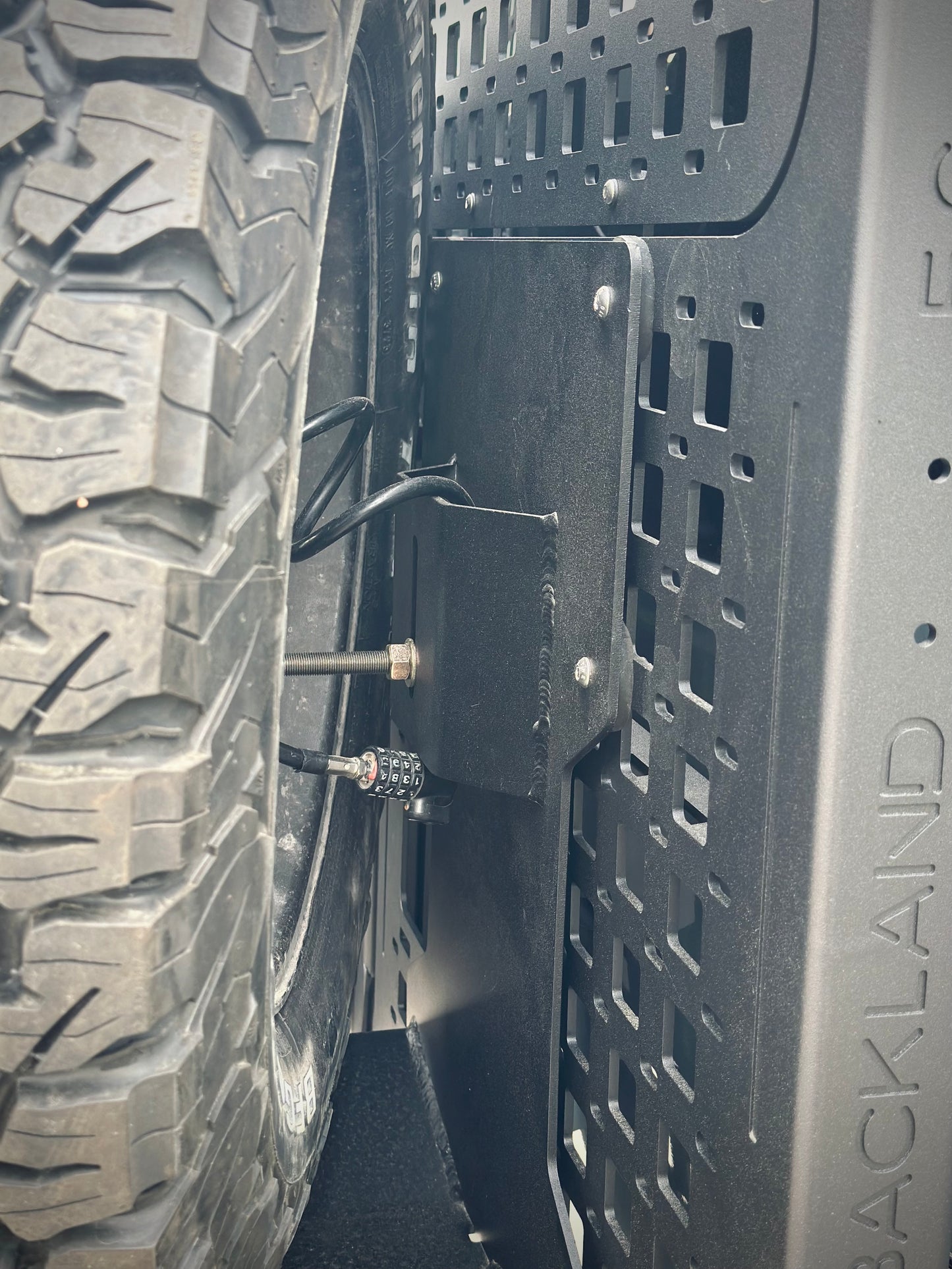 OX - Tire Carrier