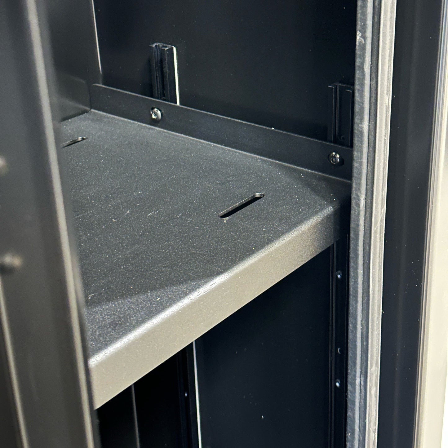 OX - Ski Box Shelf