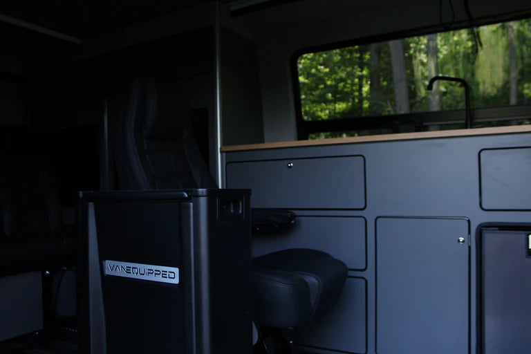 VANEQUIPPED - EasyGlide Table