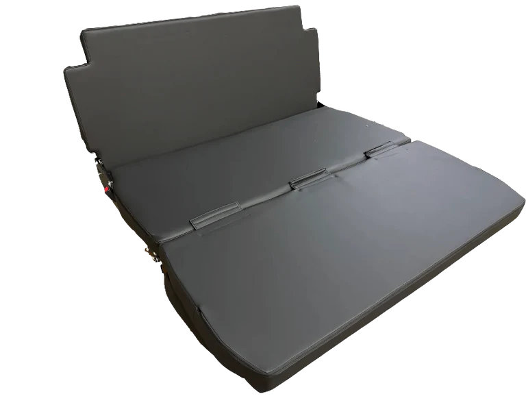 VANEQUIPPED - SafeTrack Seatbed 3-Seater