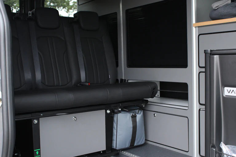 VANEQUIPPED - SafeTrack Seatbed 3-Seater