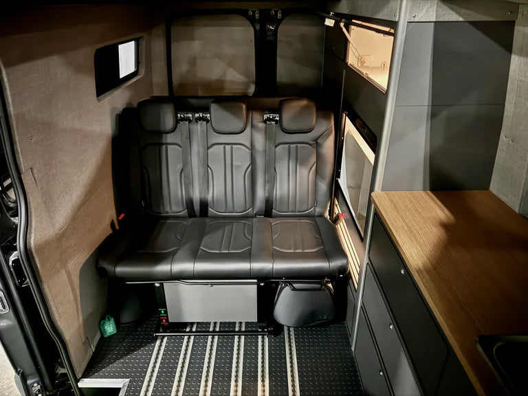 VANEQUIPPED - SafeTrack Seatbed 3-Seater