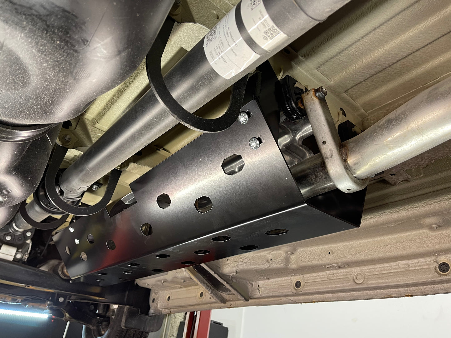 BISON - Catalytic Converter Protector