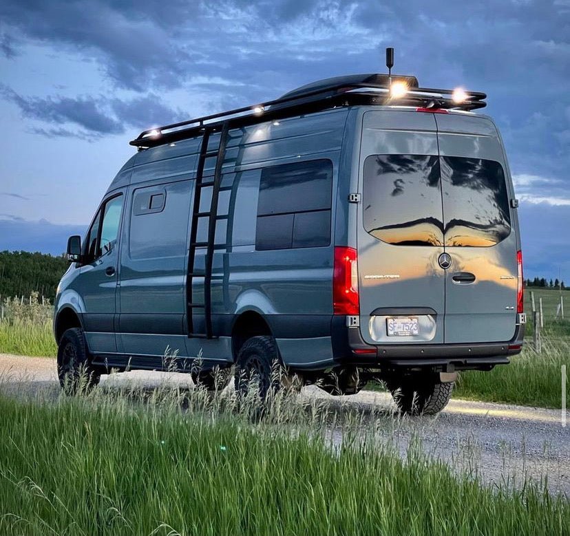 Mercedes sprinter van back door window