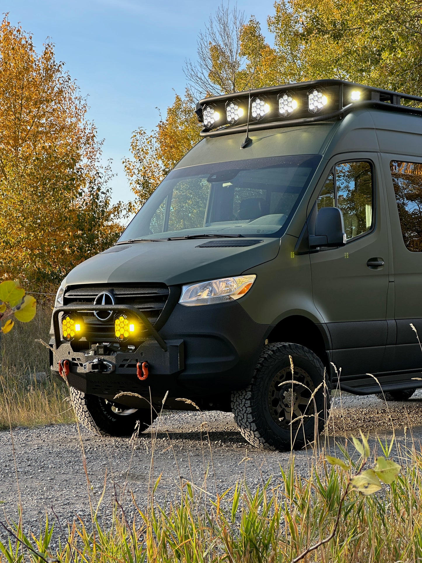 EAGLE Series Roof Rack - The Nest - Sprinter 144  Drop-Down Overhang