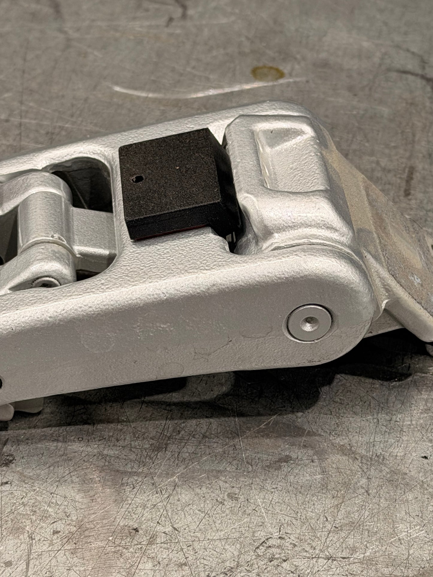 BACKLAND - MERCEDES Sprinter 270° Hinge Door Stopper