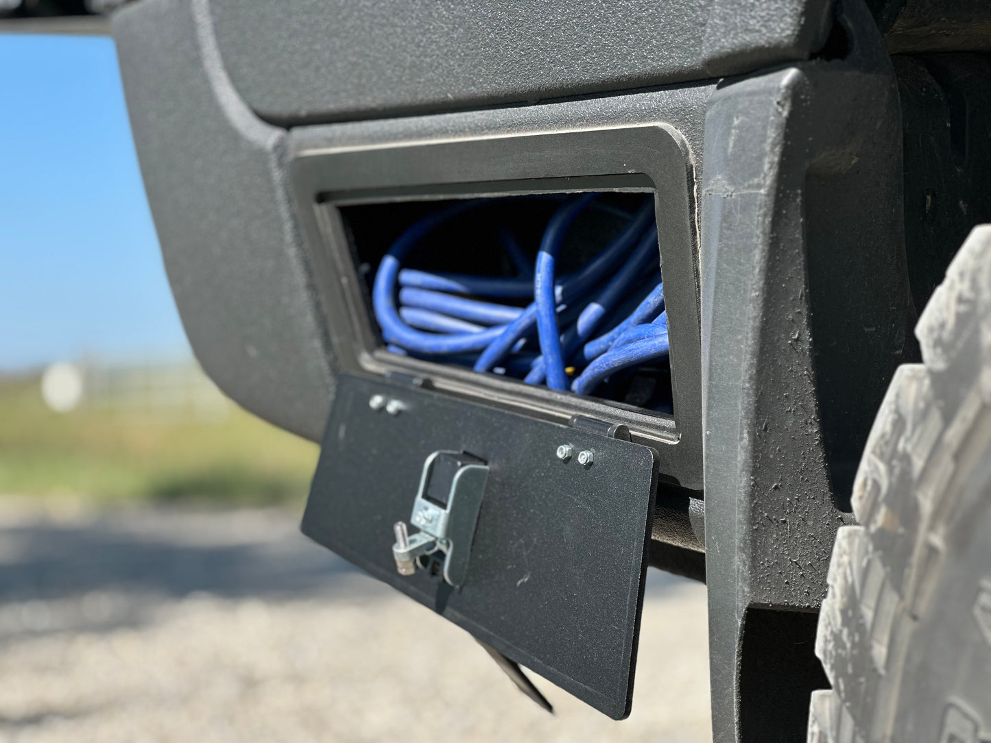 OX Series - Trail Locker