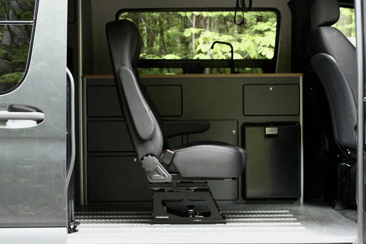 INSTALLATION: VANEQUIPPED - First Seat or Floor