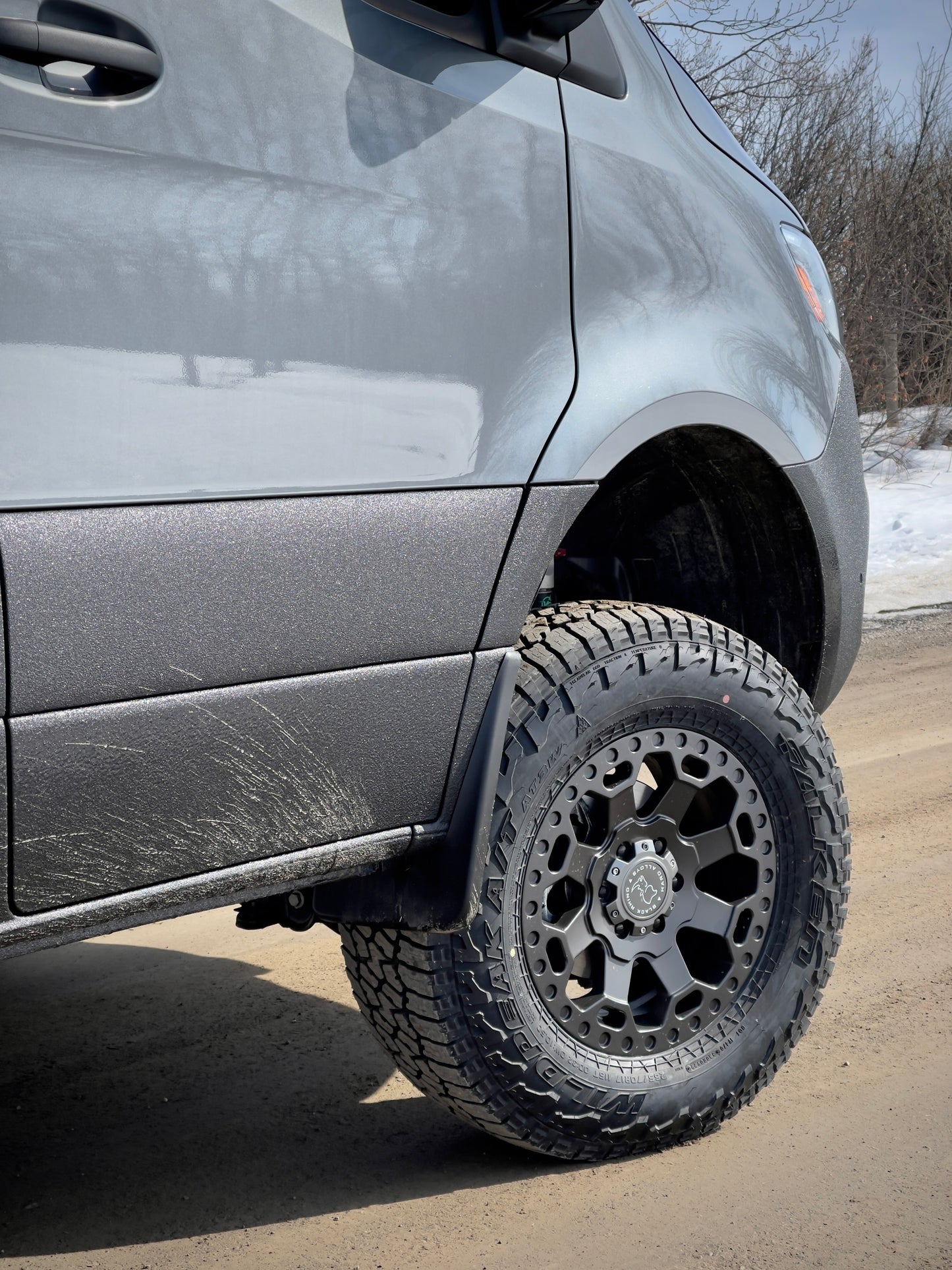 Mercedes van rust protection on hood, grille, bumper, pods and rocker panels