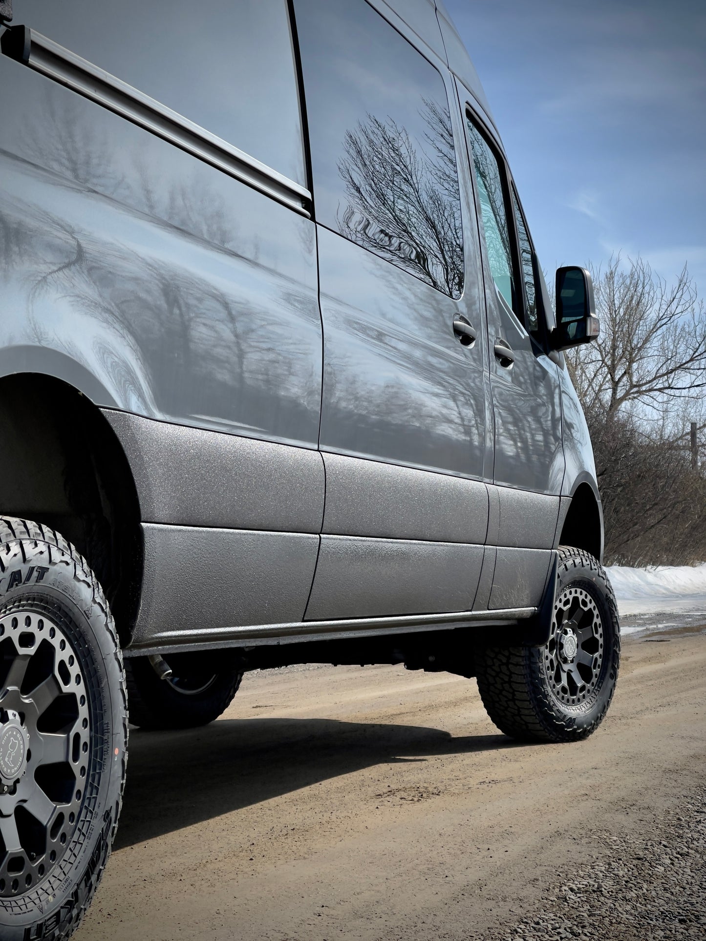 Mercedes van rust protection on hood, grille, bumper, pods and rocker panels